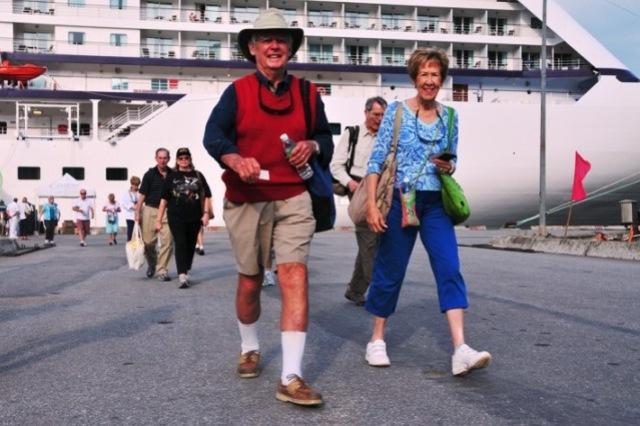 ກໍ່າປັ່ນທ່ອງທ່ຽວທ້ຽວລຳທີ 5 ເຂົ້າທຽບທ່າກໍ່ປັ່ນ ເຈີນໄມ - ເທື່ອທຽນເຫ໋ວ